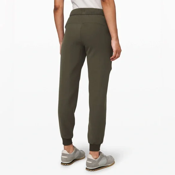 Lululemon On the Fly Jogger Dark Olive Size 6 - Picture 4 of 10